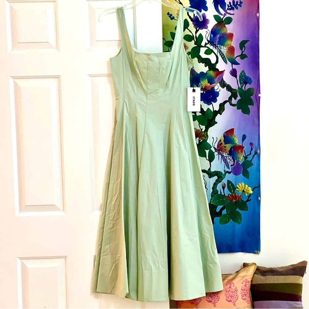 πΊπHPππΊ NWT Staud Wells Midi Dress Pale Jade - Picture 9 of 16